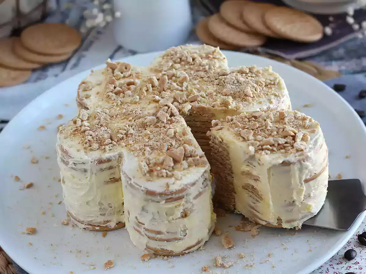 Gâteau de biscuits portugais, bolo de bolacha