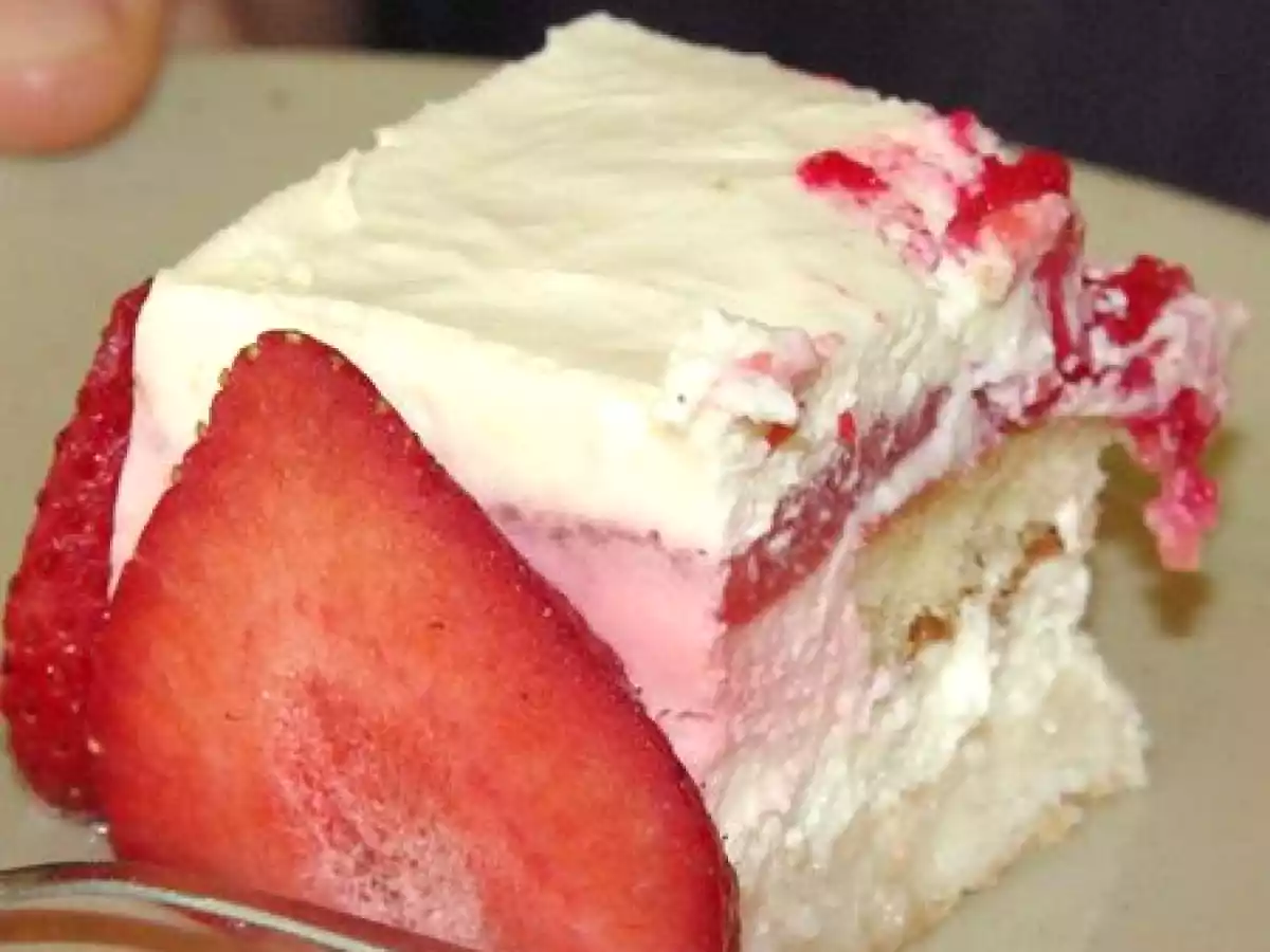 Gâteau de communion à la fraise et au citron de Stéphane Leroux - photo 2