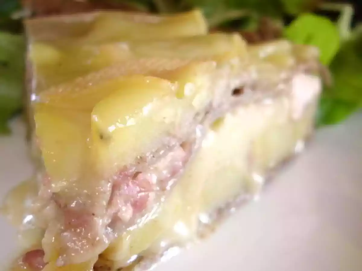 GATEAU DE CREPES SAVOYARD à la raclette