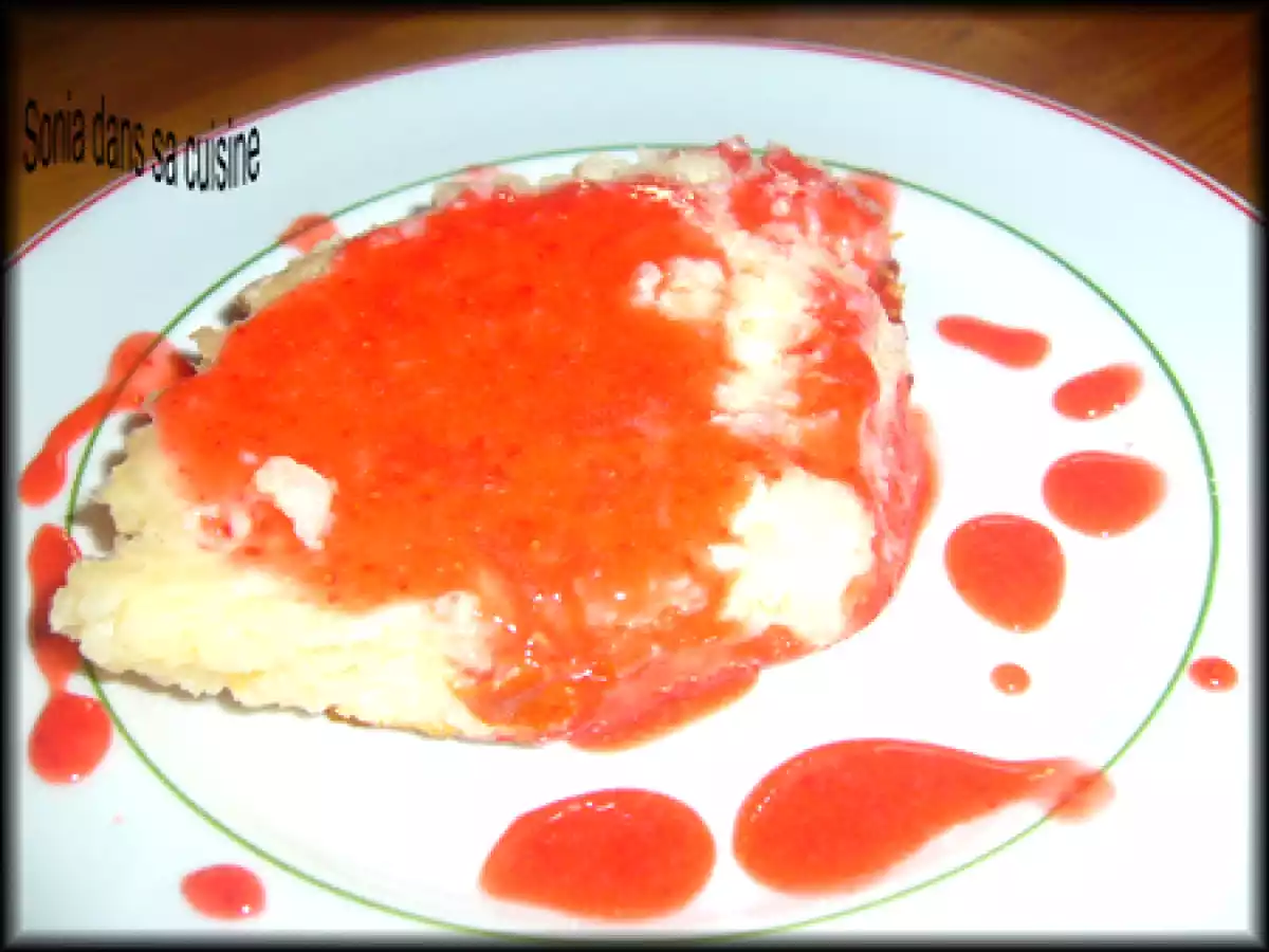 GATEAU DE RIZ AU FOUR AU COULIS DE FRAISE