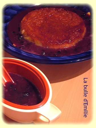 Gateau De Riz Caramelise Et Sa Sauce Myrtille Recette Ptitchef