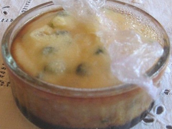 Gateau De Semoule Au Caramel Raisins Et Pistaches Au Cuit Vapeur Recette Ptitchef