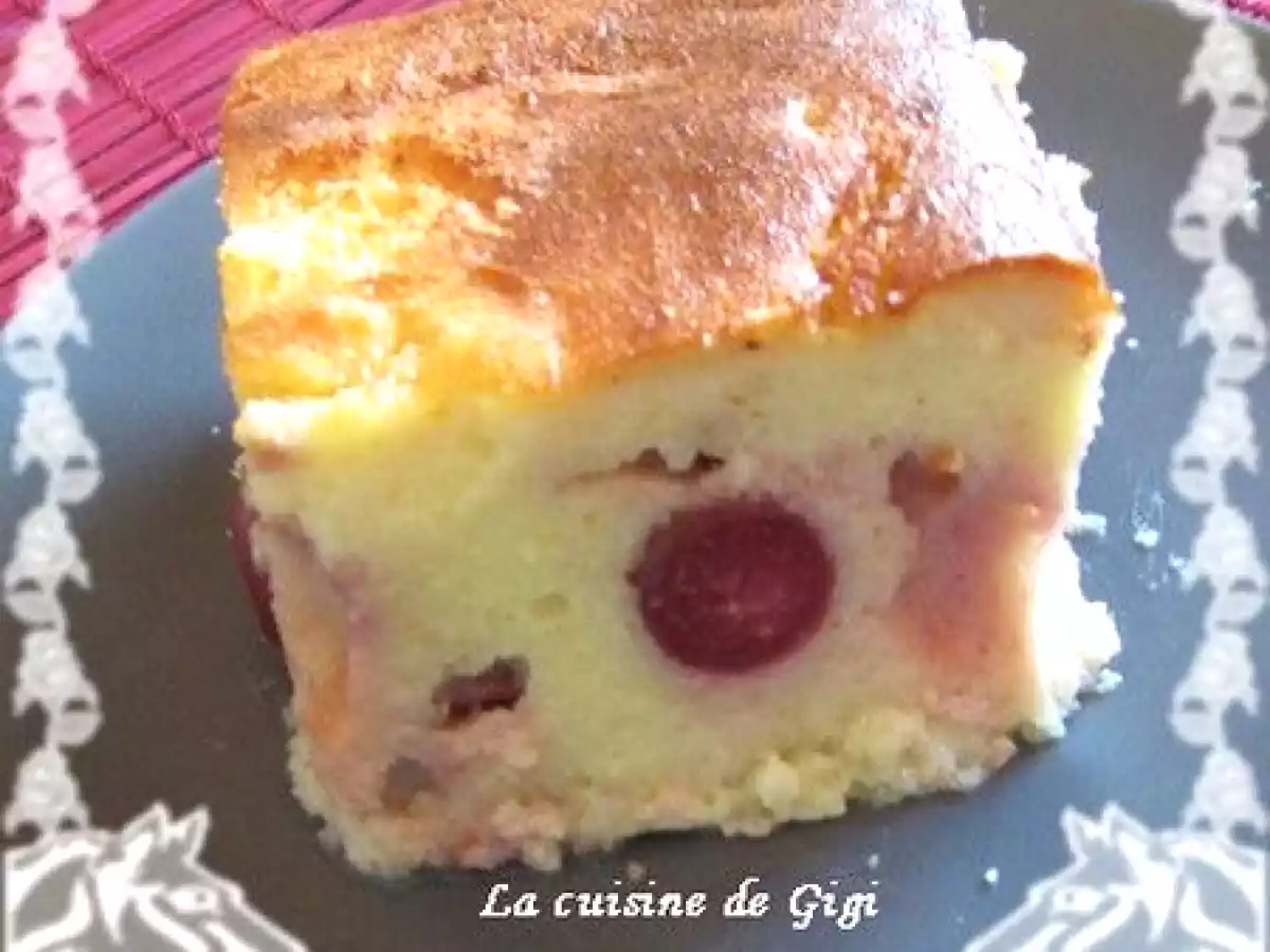 Gâteau de semoule aux cerises