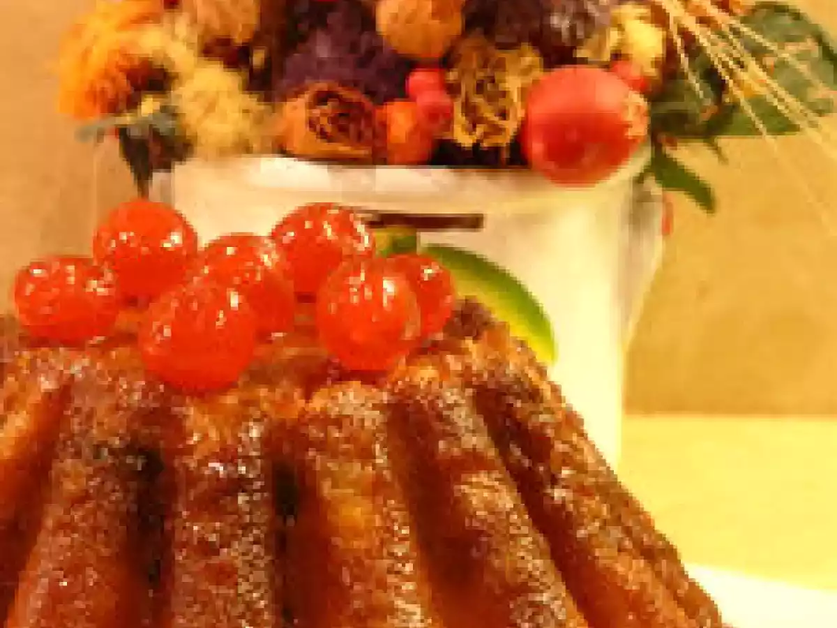 Gâteau de semoule aux fruits confits