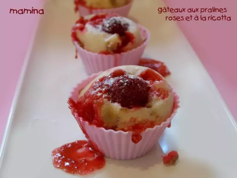 Gâteau du mercredi : aux pralines roses, aux framboises et à la ricotta - photo 2