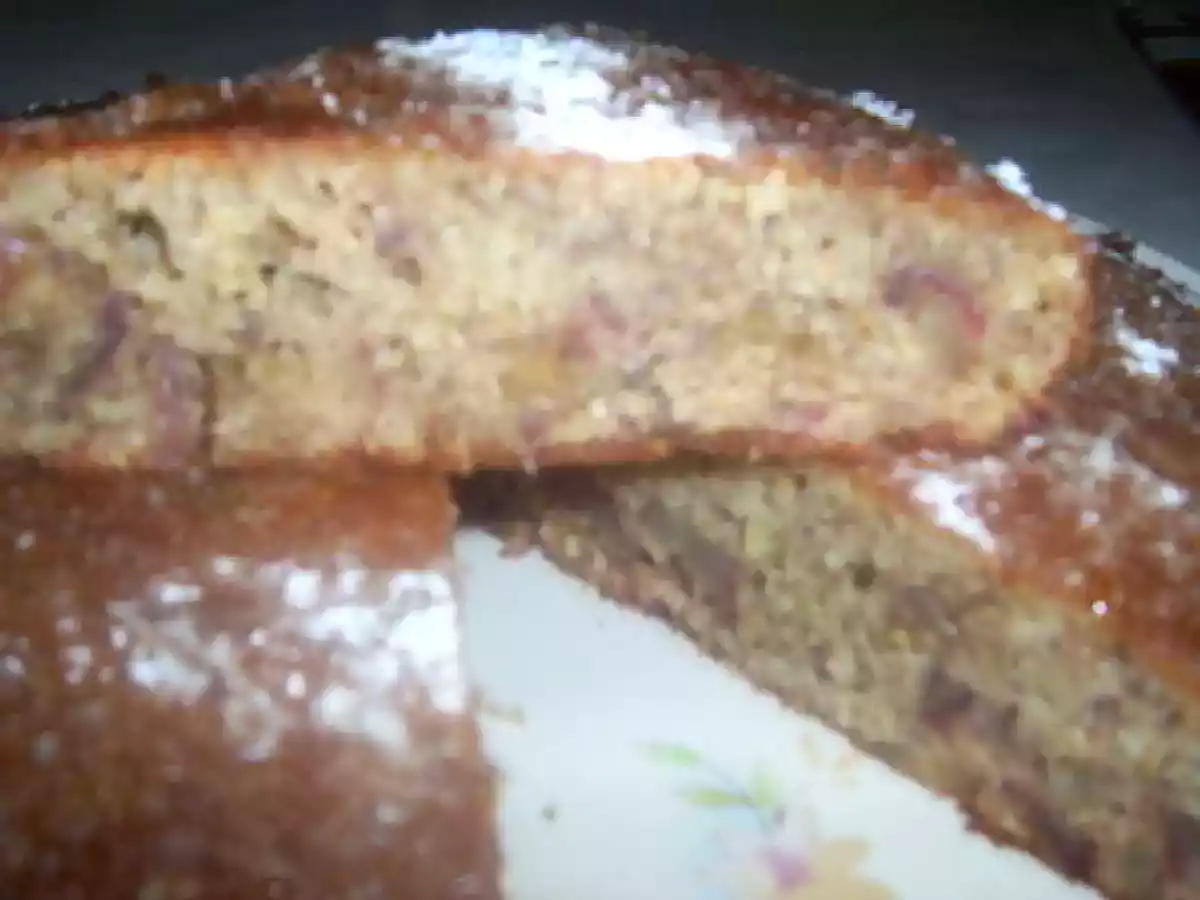 Gâteau exquis aux dattes