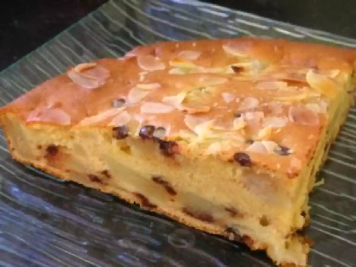 Gâteau Extra-Moelleux aux Poires, aux Amandes et aux Pépites de Chocolat - photo 2