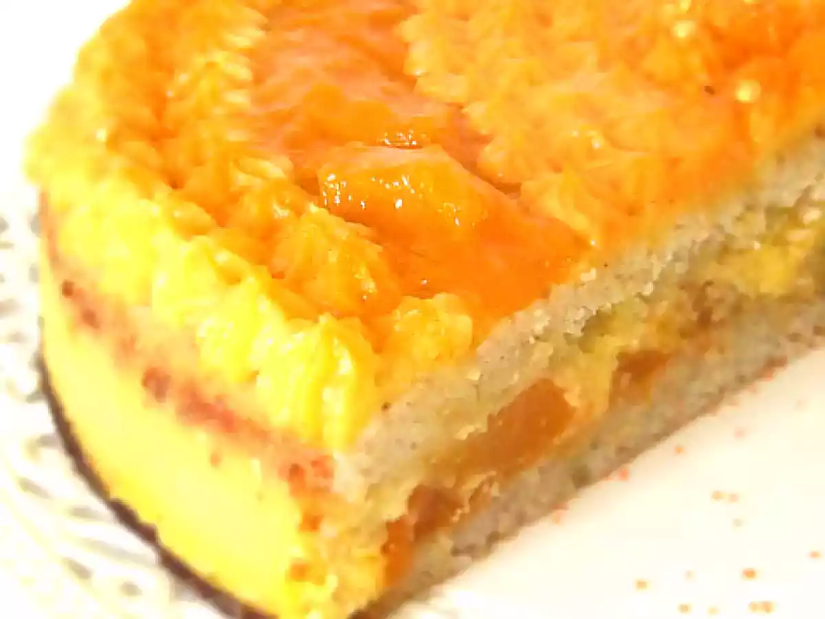 Gâteau financier et compôte de pêches