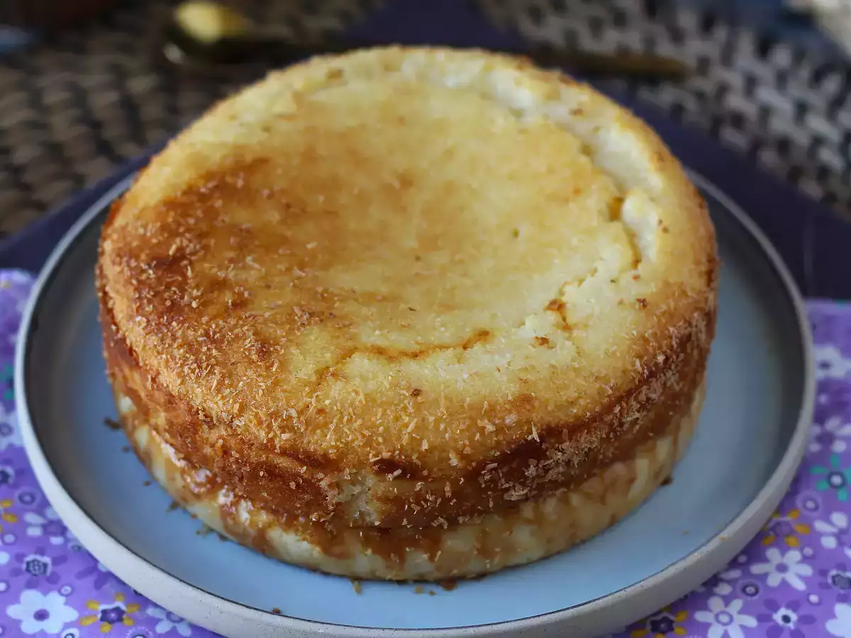 Gâteau-flan à la noix de coco et au lait concentré, facile et fondant - photo 4