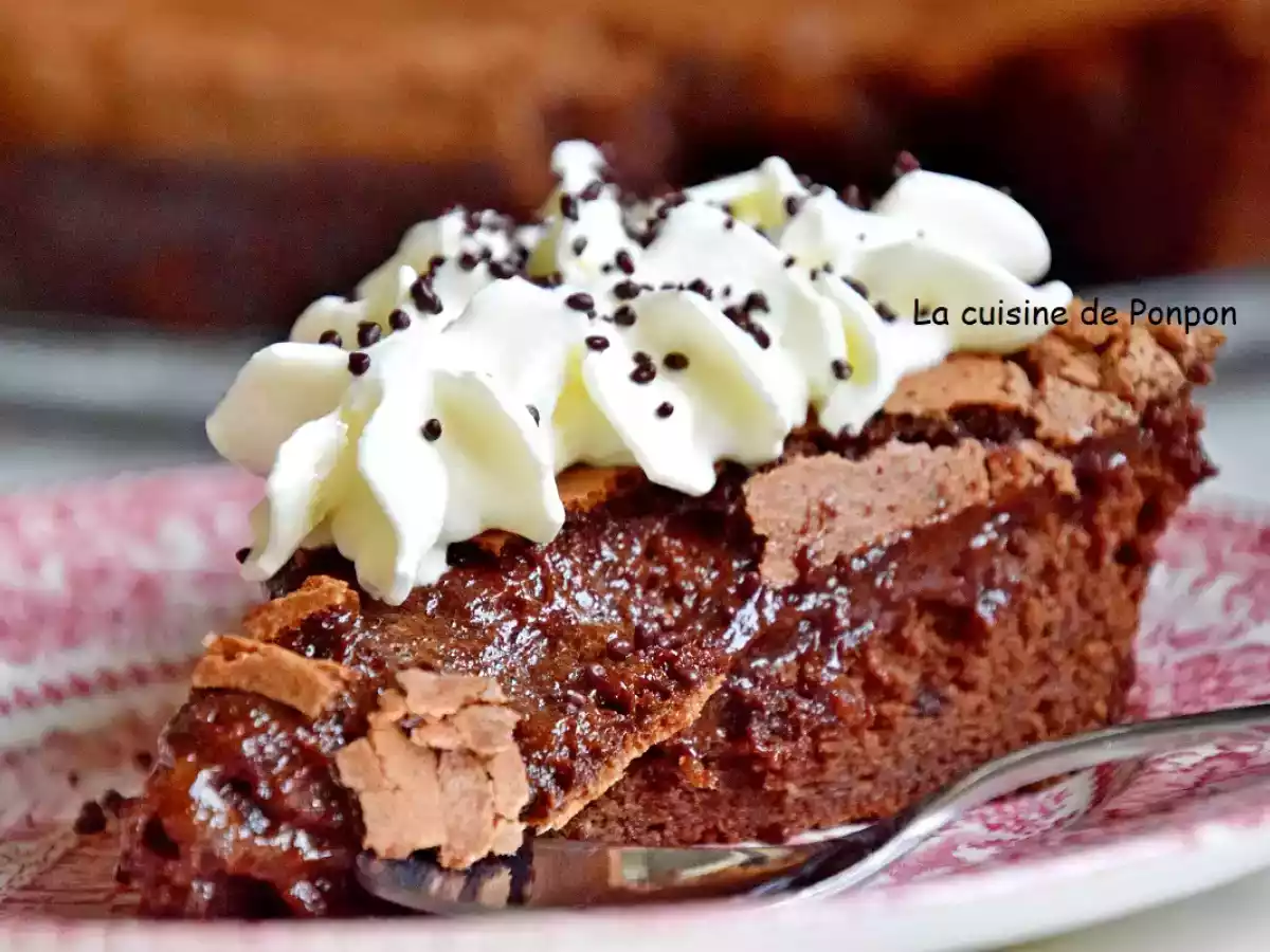 Gâteau fondant mortel au chocolat et ses 8 oeufs...