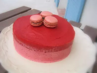 Gâteau glacé, sorbet fraise et glace fraise