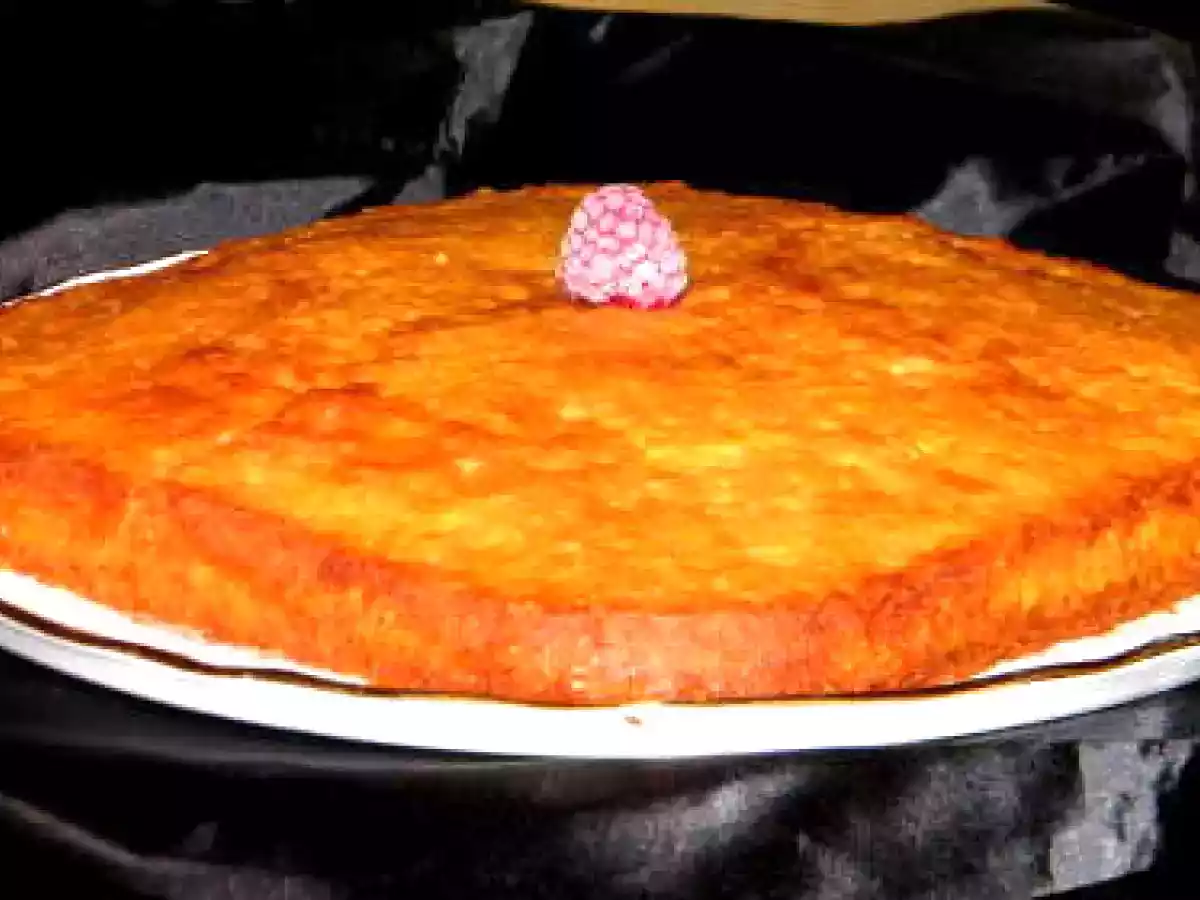 Gateau humide agrumes et framboises