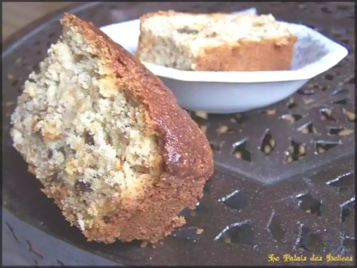 Gâteau humide aux bananes et raisins secs