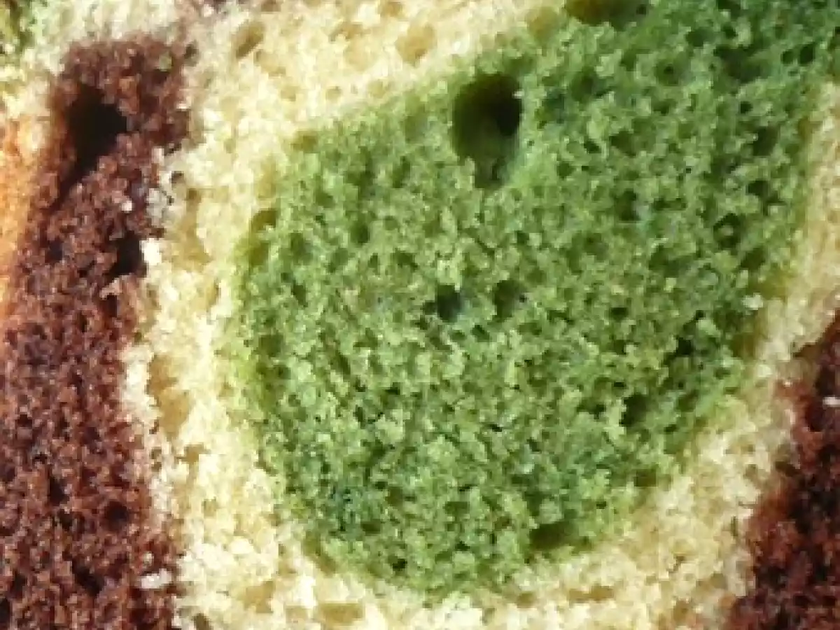 Gâteau marbré chocolat vanille pistache - photo 3