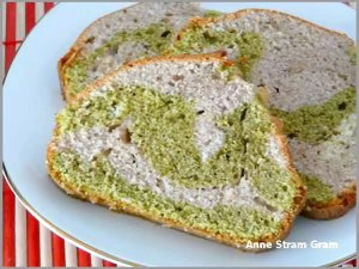 Gâteau marbré thé matcha et crème de marron