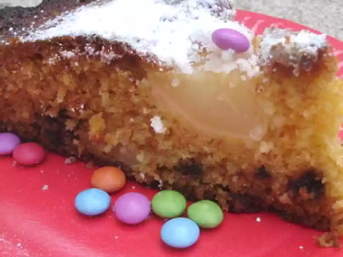Gâteau Minaca aux poires et aux pépites