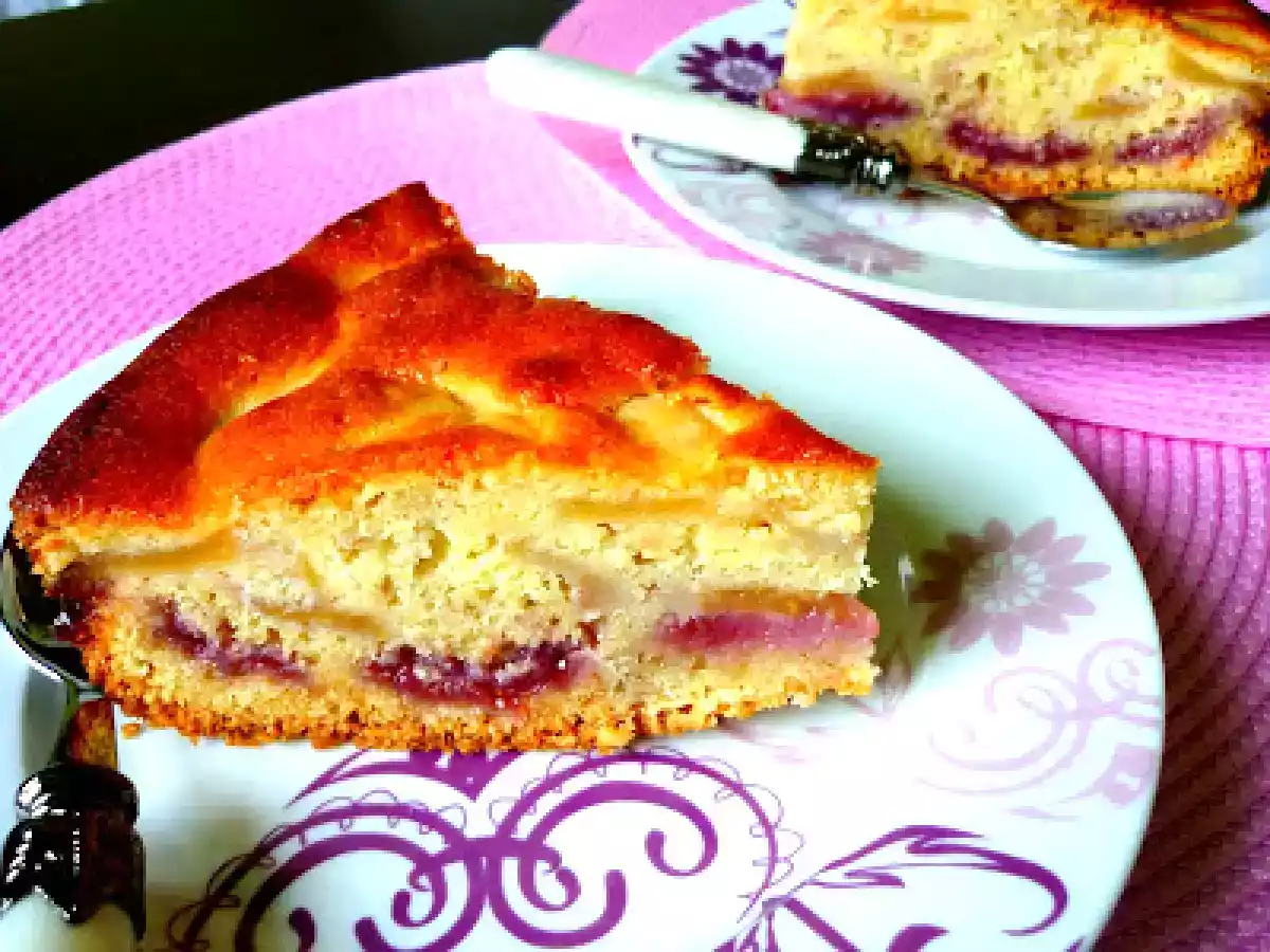 Gâteau moelleux aux fruits du verger
