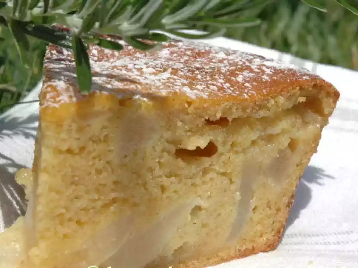 Gâteau moelleux aux poires, érable et cannelle sans beurre