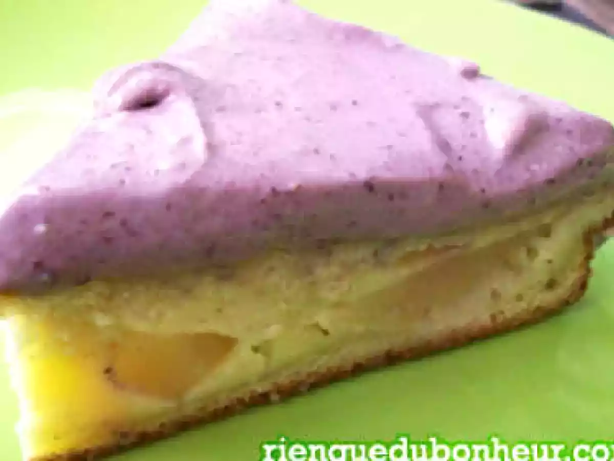 Gâteau moelleux nectarines blanches, chocolat blanc et brousse, 