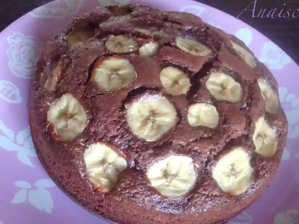 Gâteau moelleux nutella, noisette, banane