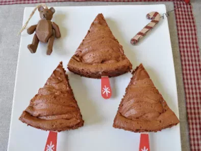 Gâteau-mousse au chocolat noir, poires et marrons confits en version de fêtes - photo 5