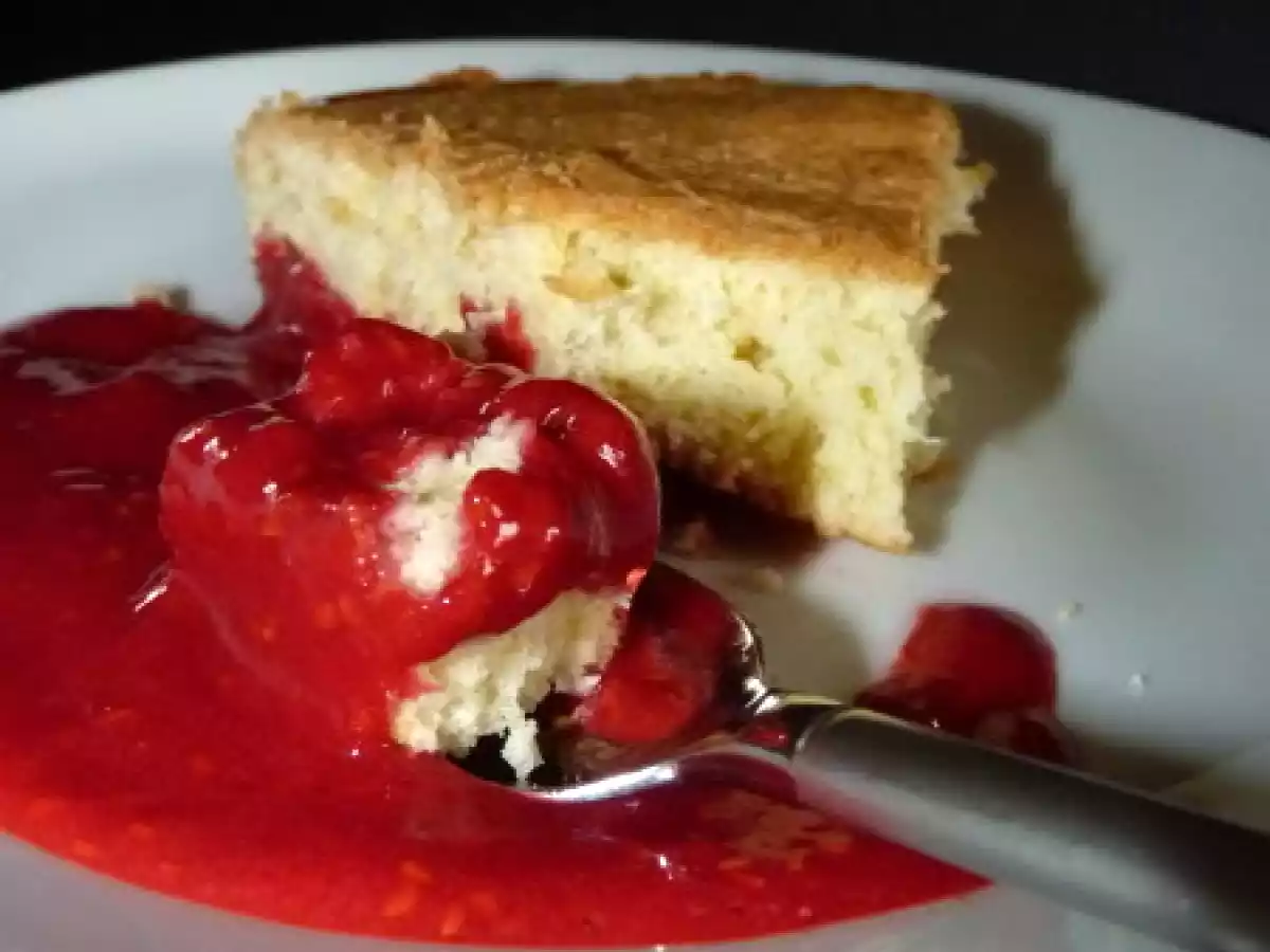 GATEAU MOUSSELINE A LA NOIX DE COCO