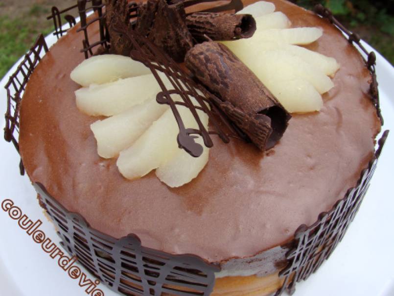 Gâteau mousseux chocolat au poire