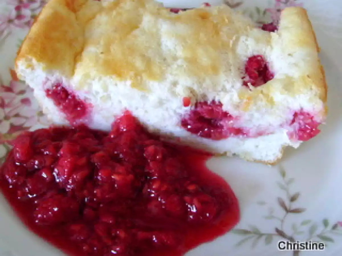 Gâteau nuage aux framboises et sa compotée de framboises - photo 2