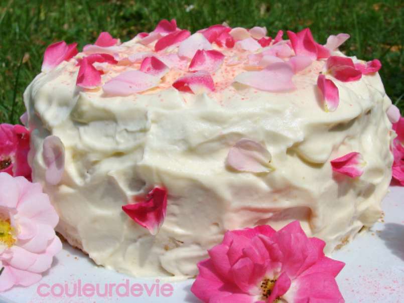 Gâteau nuage aux pétales de rose, photo 1