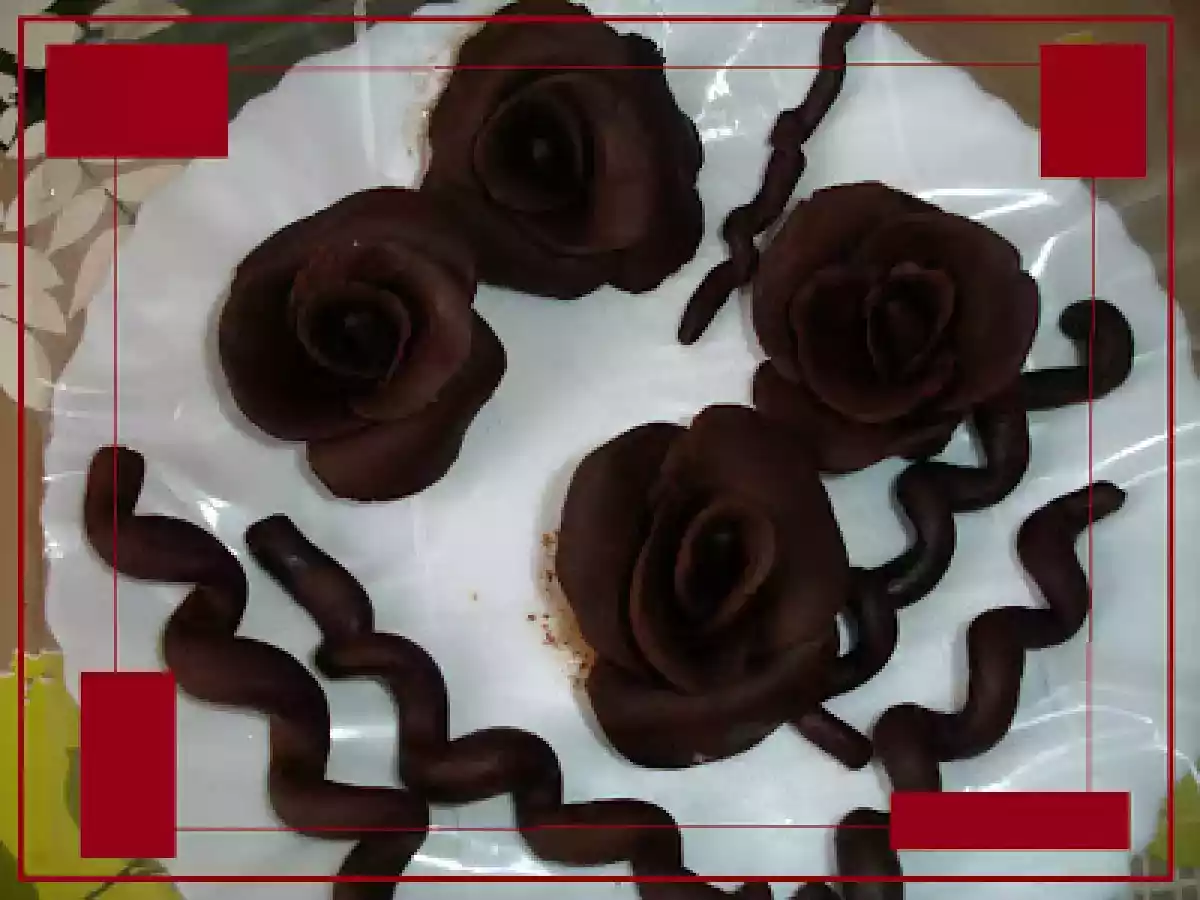 GATEAU POUR LES 18 ANS - photo 3