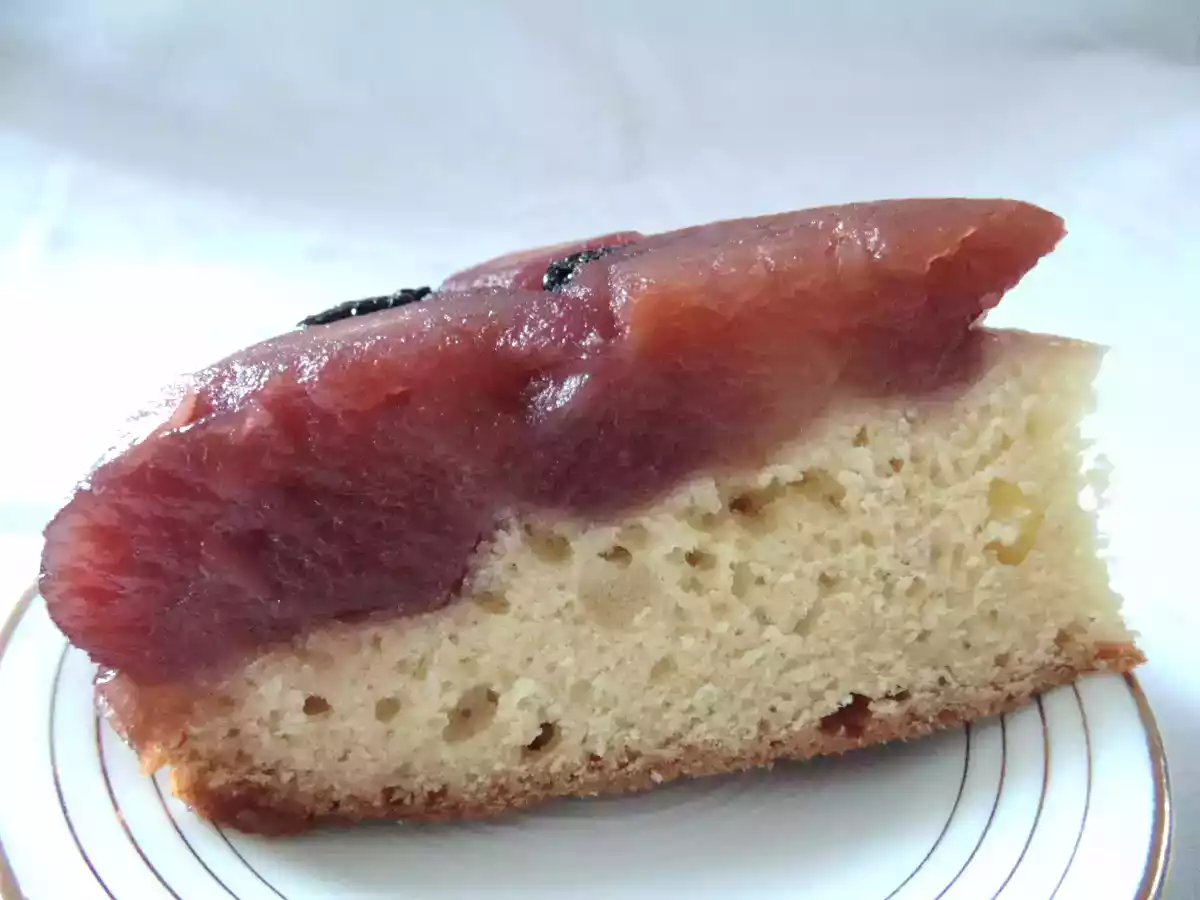 Gâteau renversé aux pommes et aux mûres - photo 2