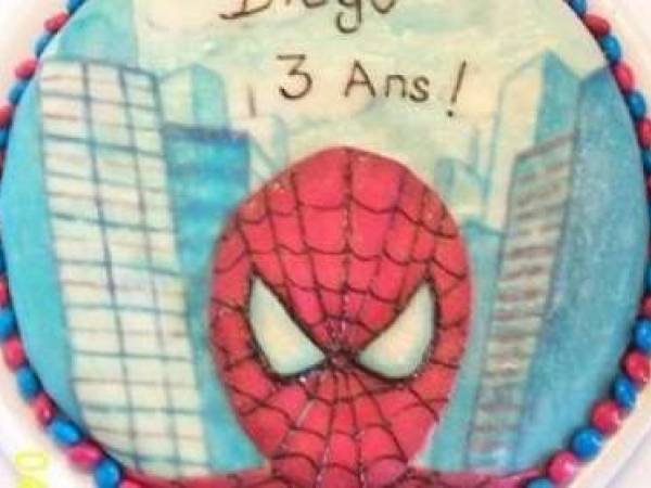 gateau Spiderman