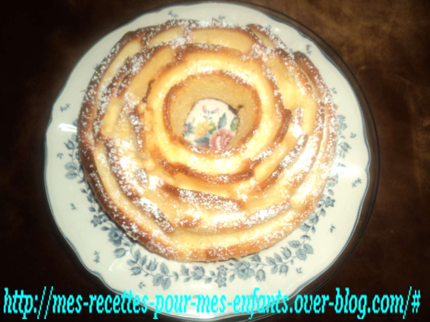 Gateau Super Moelleux Incomparable Au Citron Recette Ptitchef