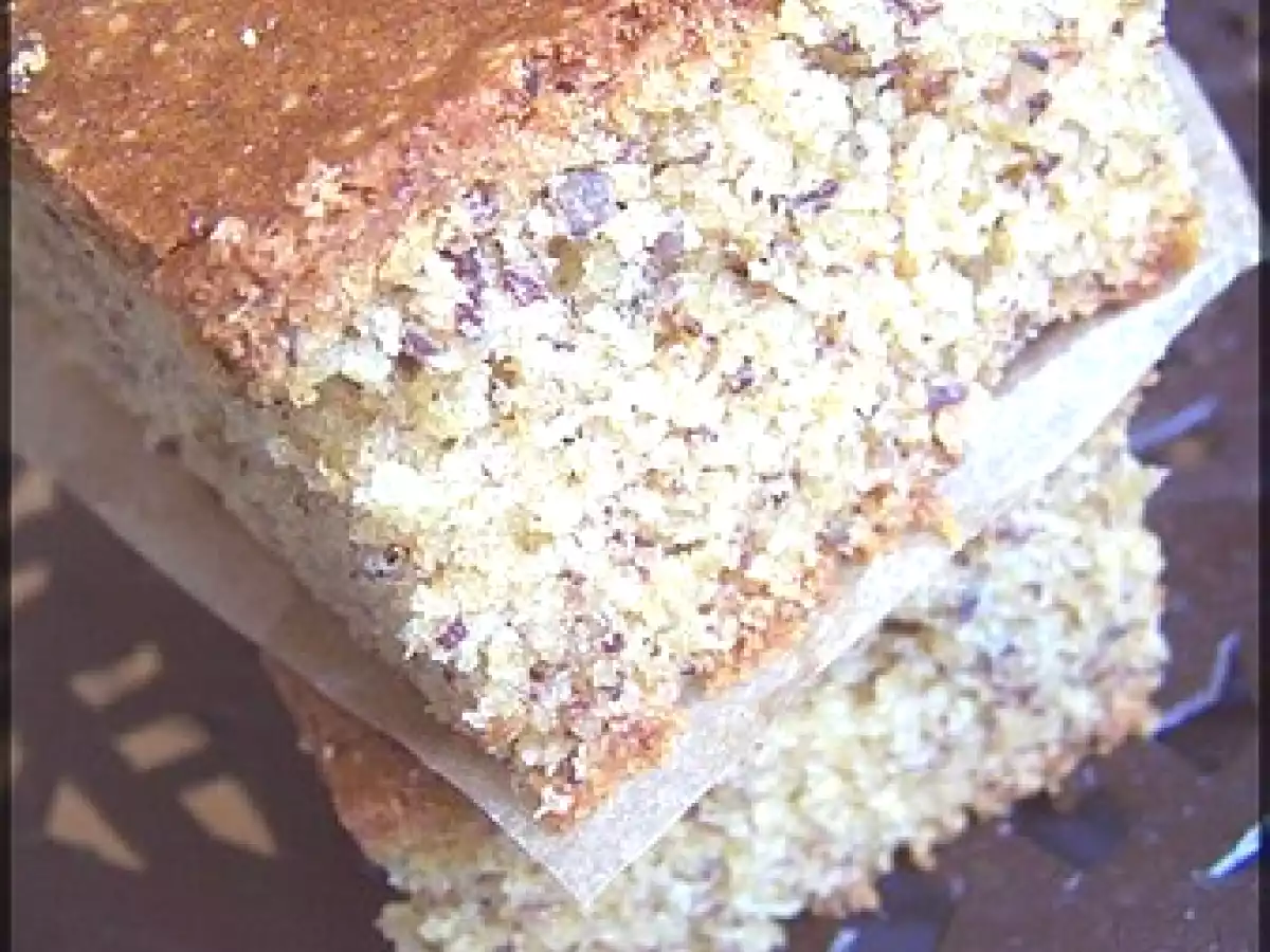 Gâteau tendre aux noisettes et huile d'olive