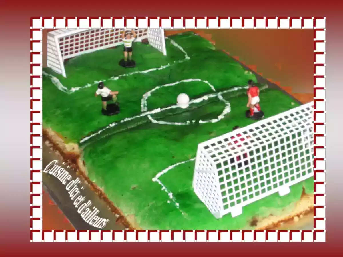 Gateau terrain de foot