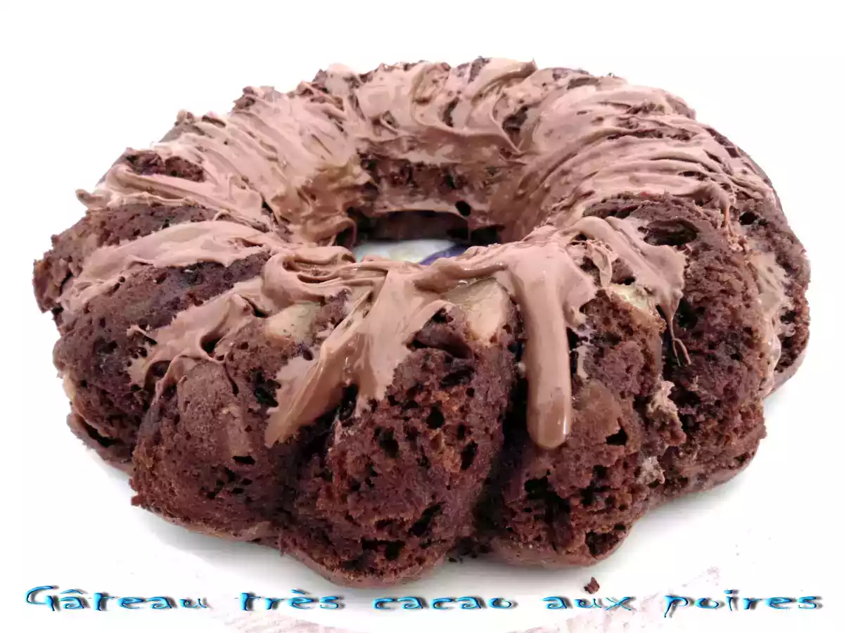 Gateau très cacao aux poires