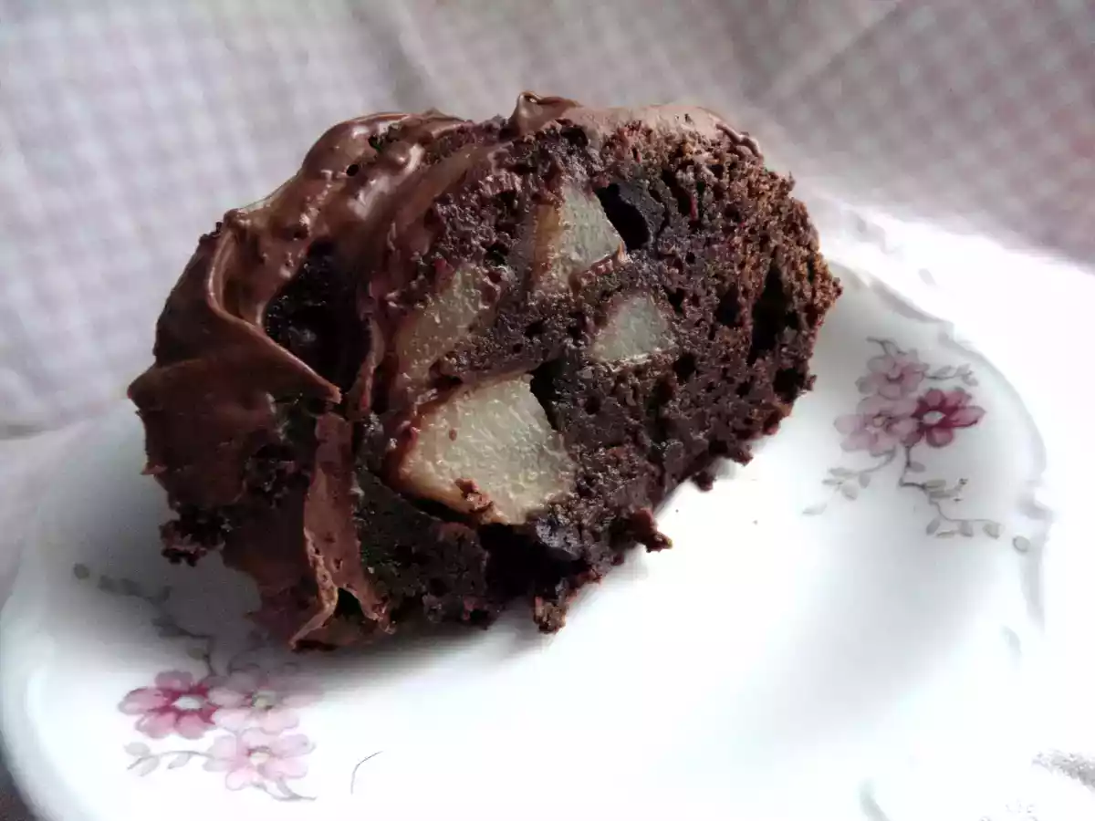 Gateau très cacao aux poires - photo 2