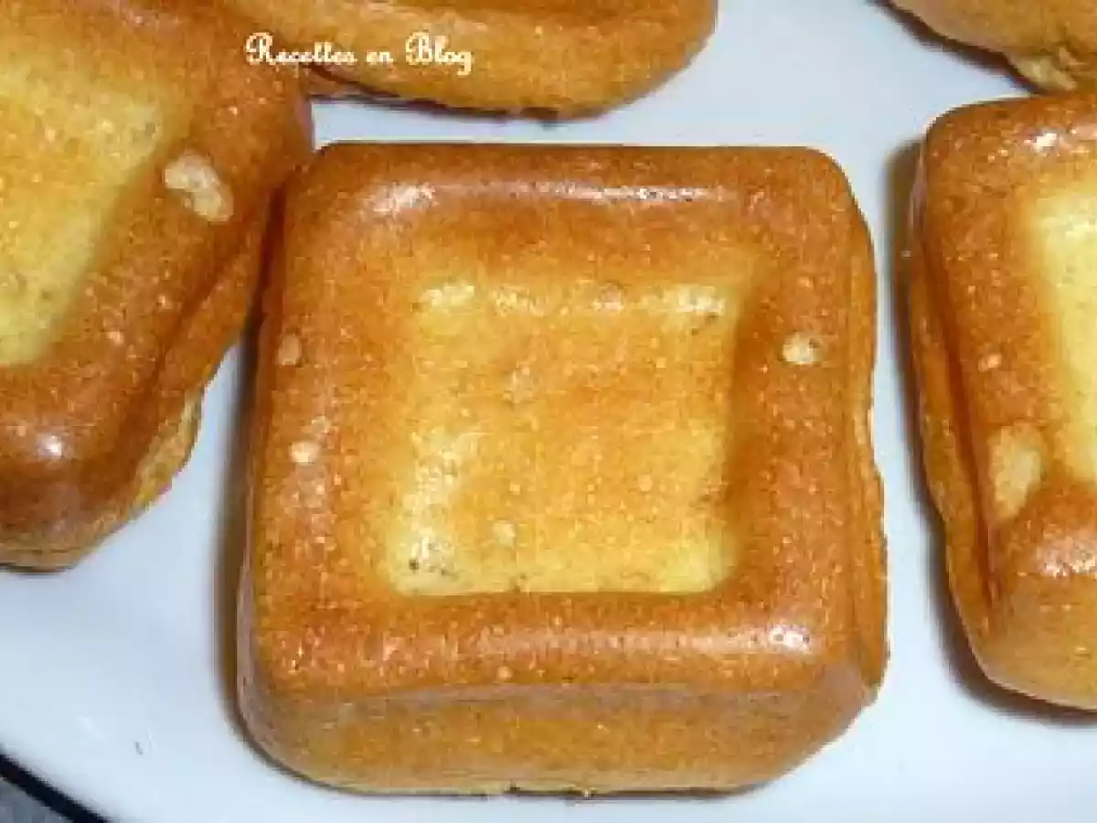 GÂTEAUX DE SAVOIE AU COULIS DE FRAISES - photo 2