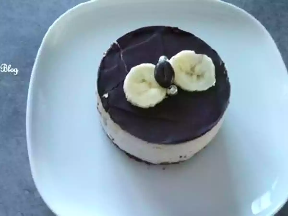 GATEAUX INDIVIDUELS AU CHOCOLAT NOIR BAVAROIS A LA BANANE - photo 4