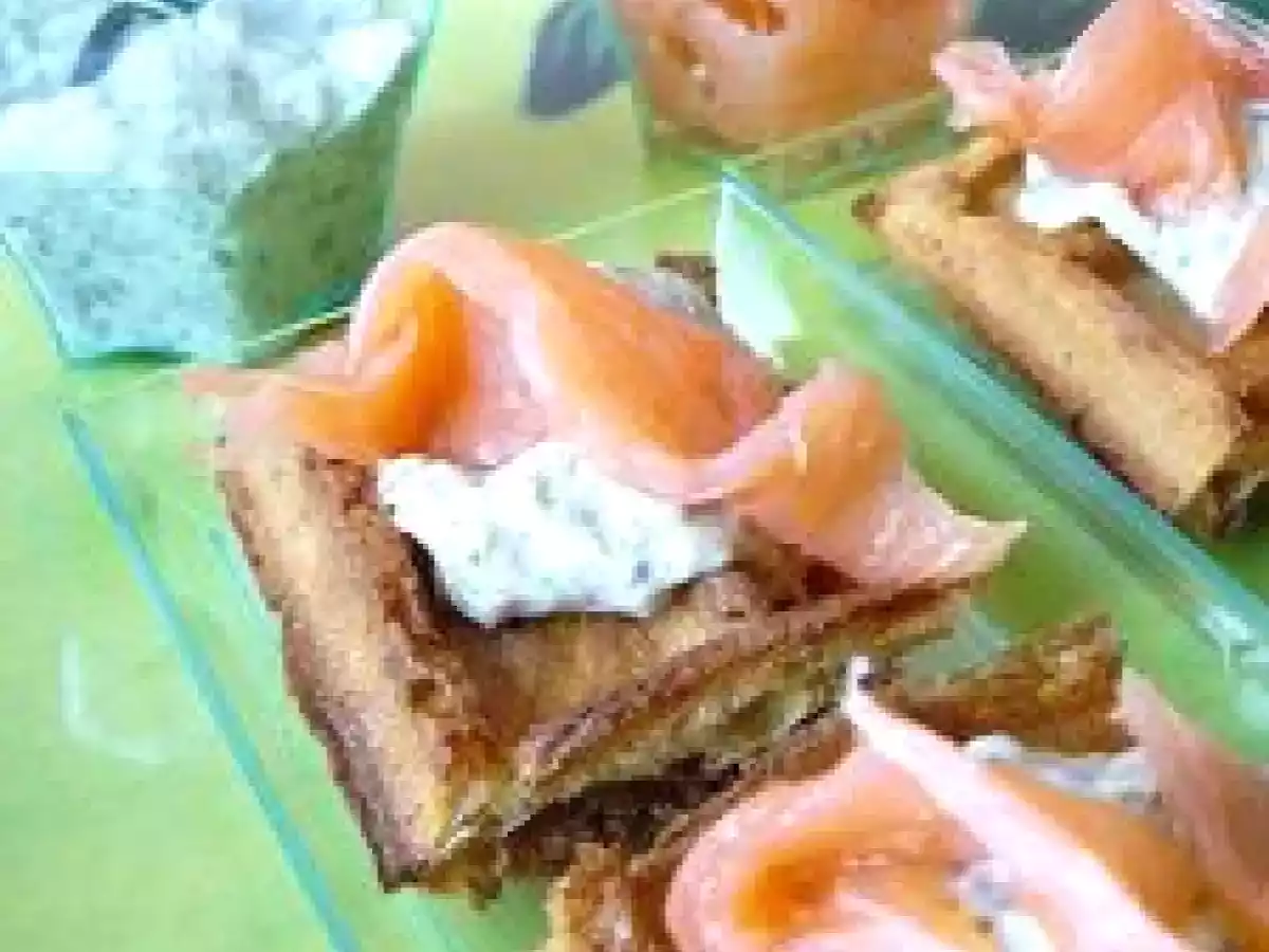 Gaufres Au Saumon Fumé, Sauce Roquette et quelques photos insolites - photo 2