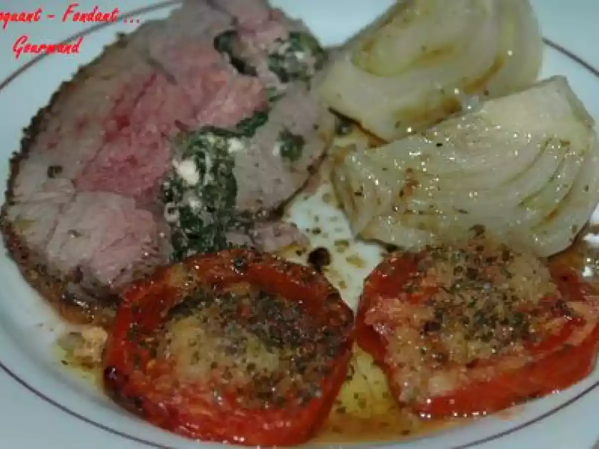 GIGOT d'AGNEAU FARCI en CROÛTE d'HERBES