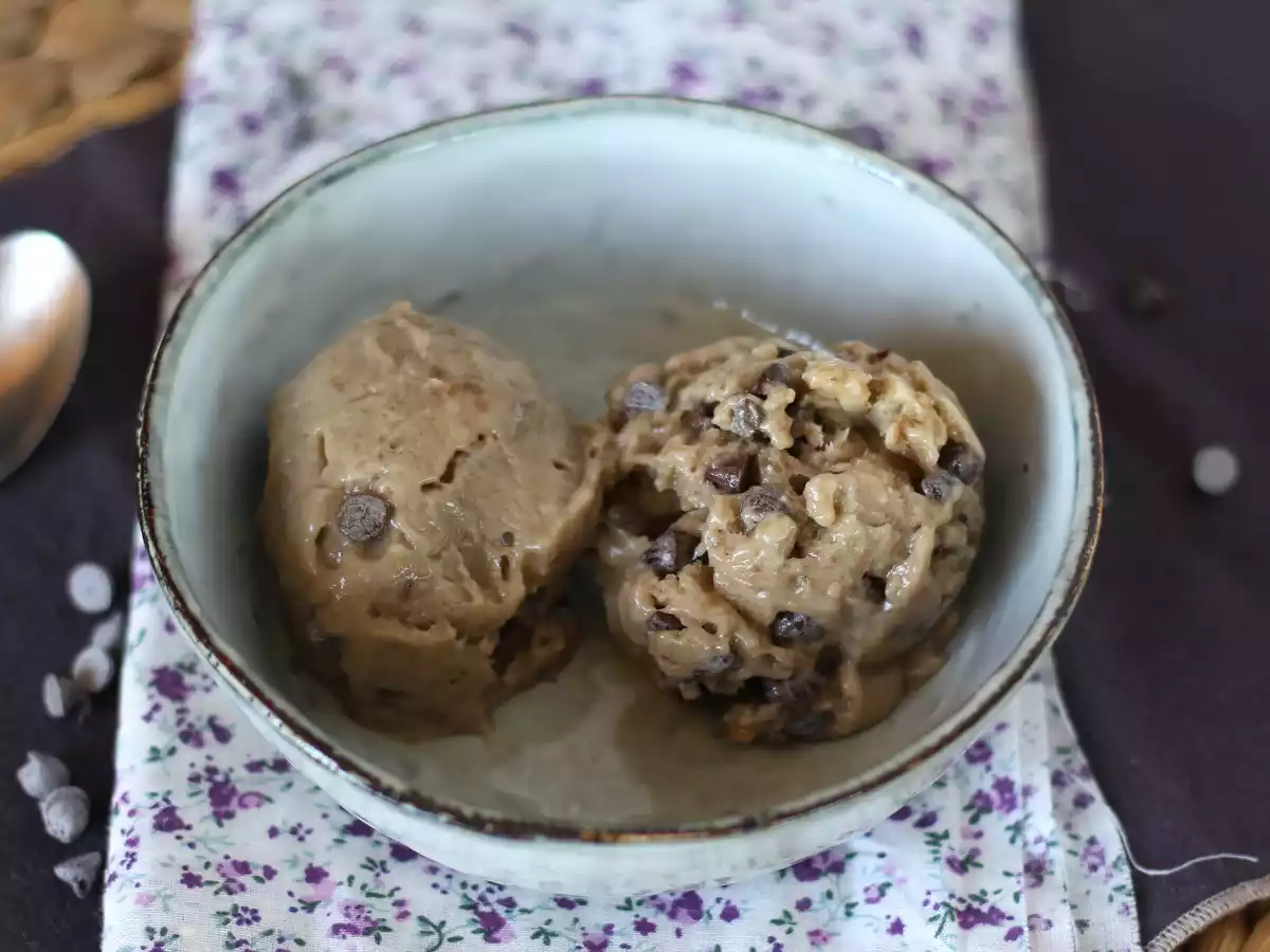 Glace à la banane vegan super facile à faire goût cookie! Cookie Dough vegan - photo 2