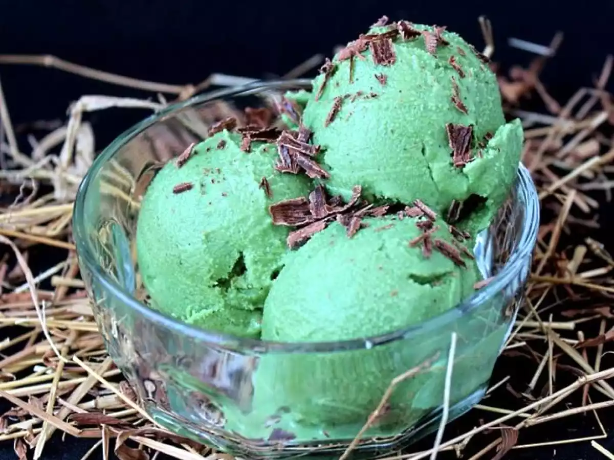 Glace à la pistache sans oeuf