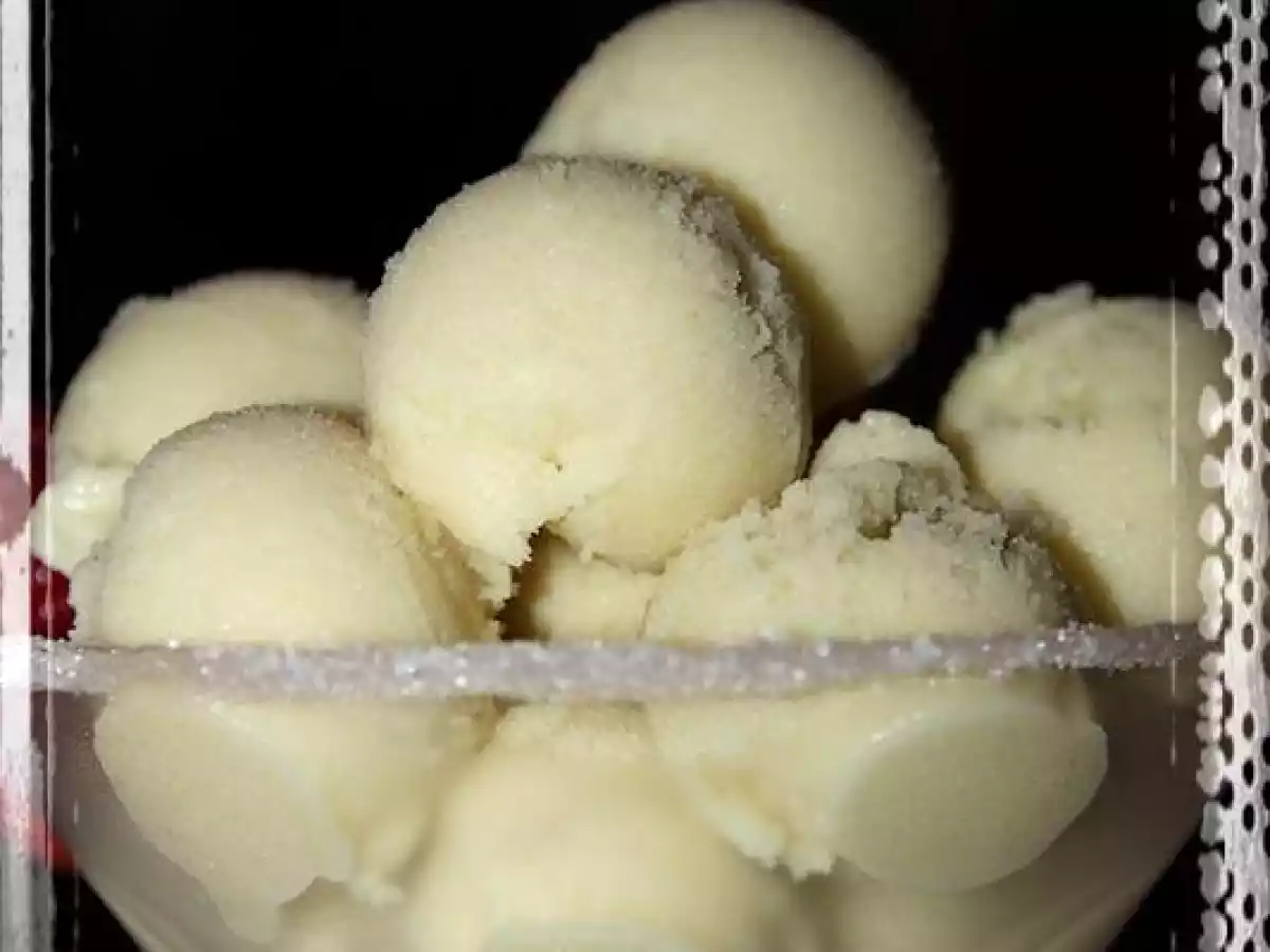 Glace à la rhubarbe et trou normand original - photo 2