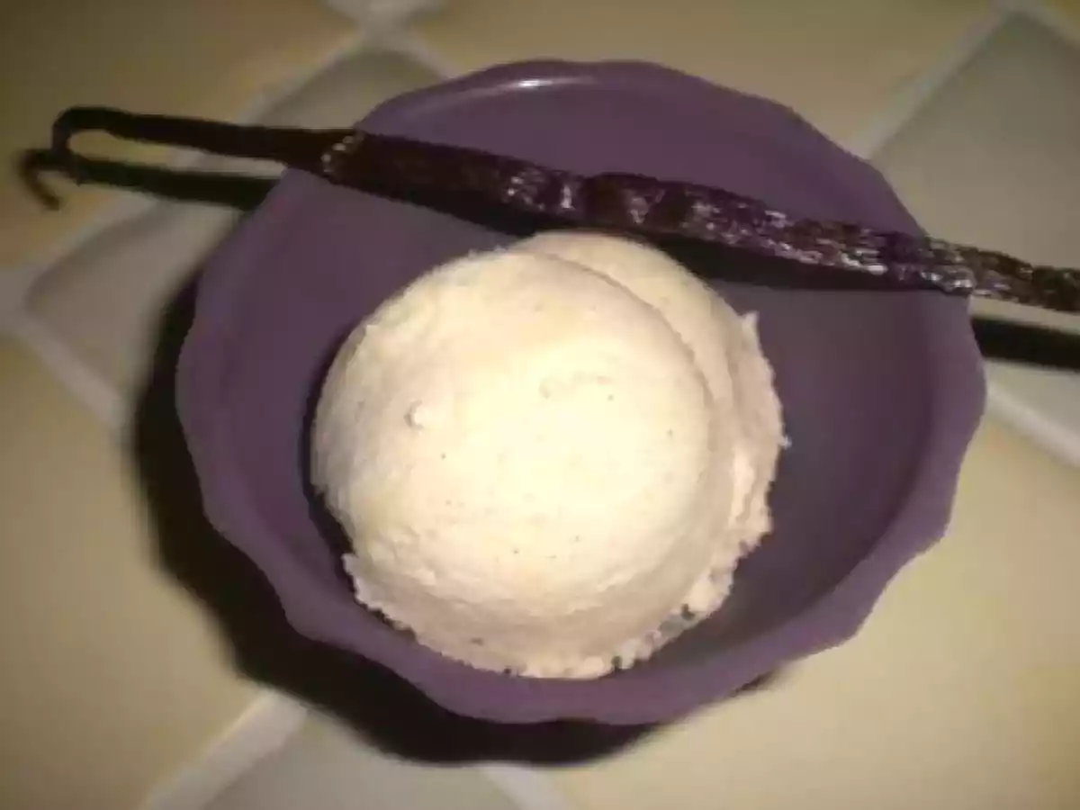 GLACE A LA VANILLE BOURBON