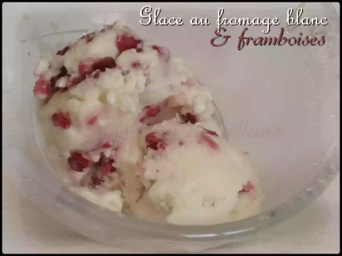 Glace au fromage blanc & framboises
