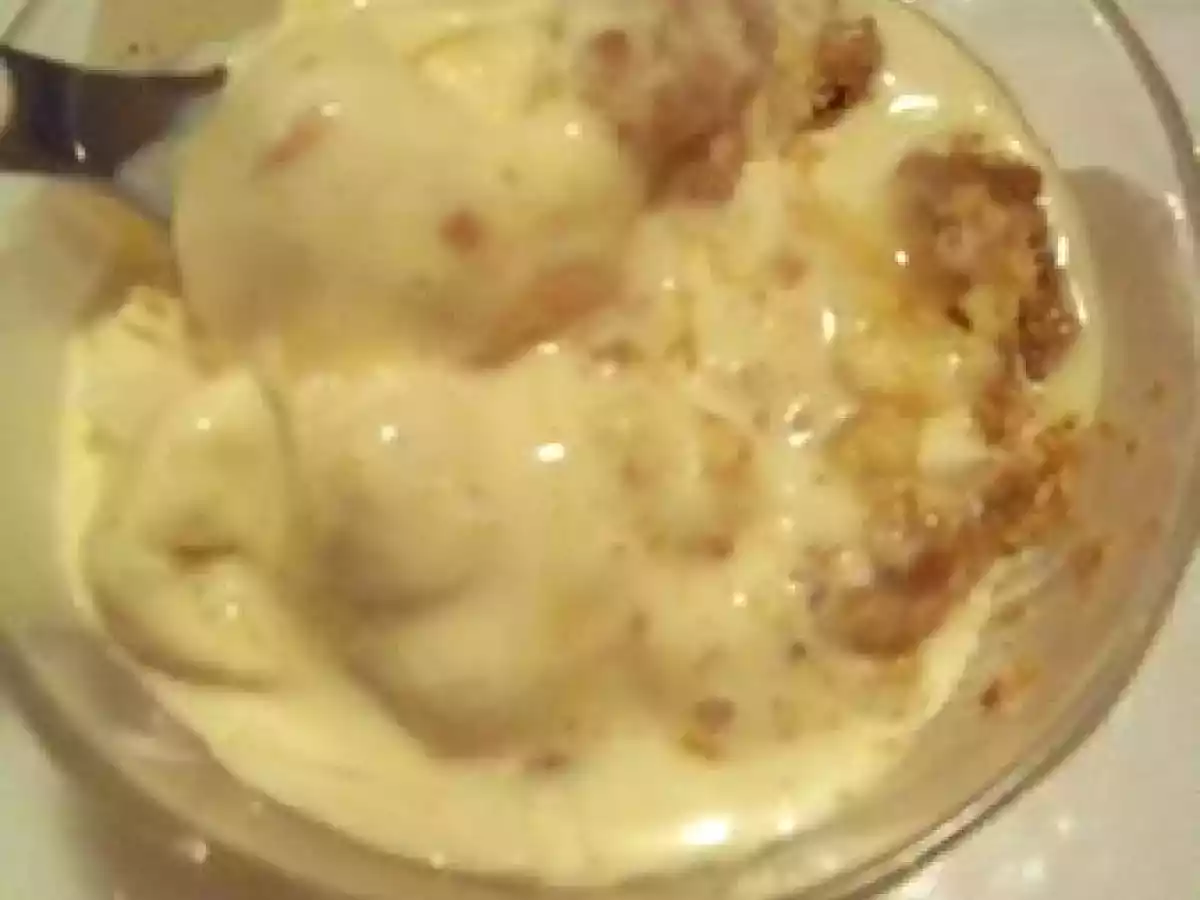 Glaçe au whisky roudor et sa sauce au caramel beurre salé!!!!!!!!