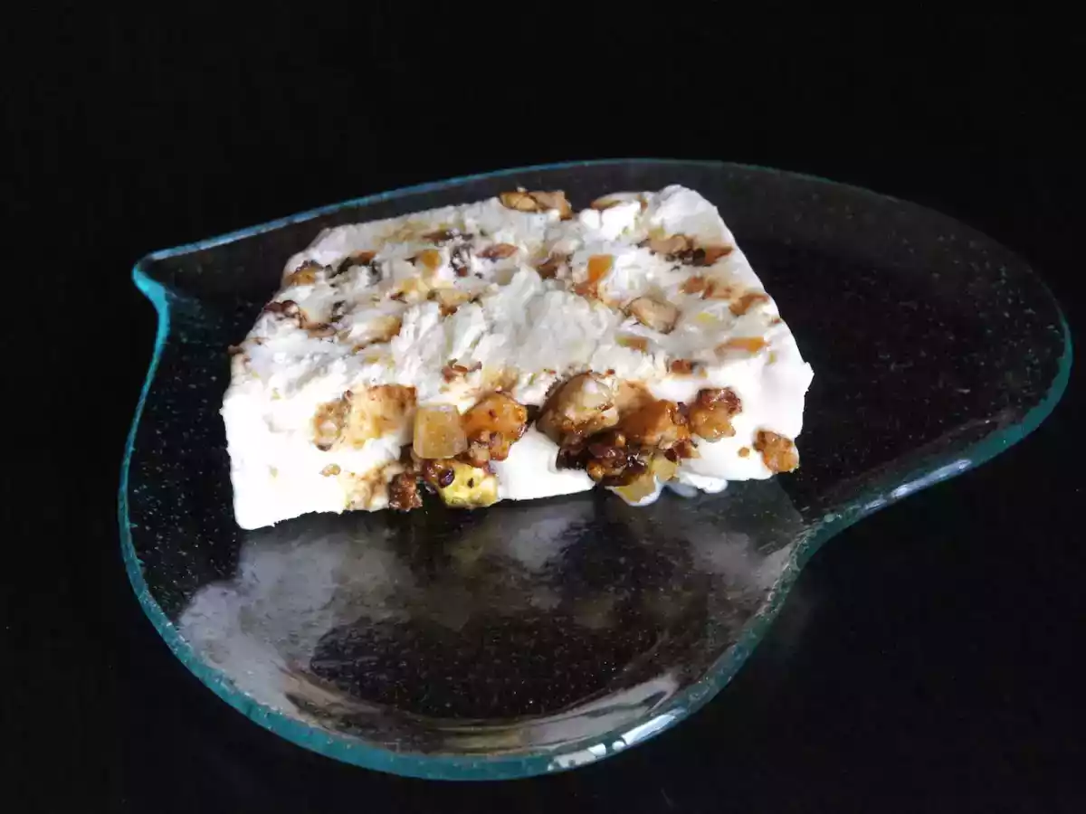 Glace aux fruits secs caramélisés et aux oranges confites - photo 2