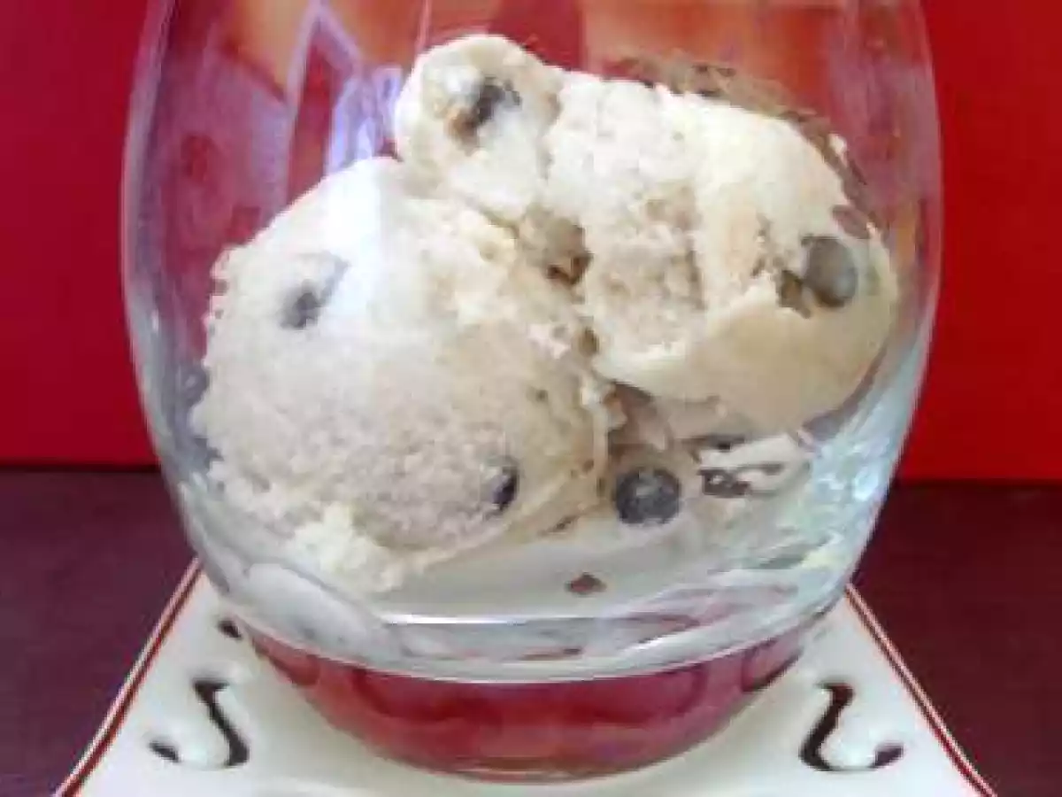 Glace banane et pépites de chocolat