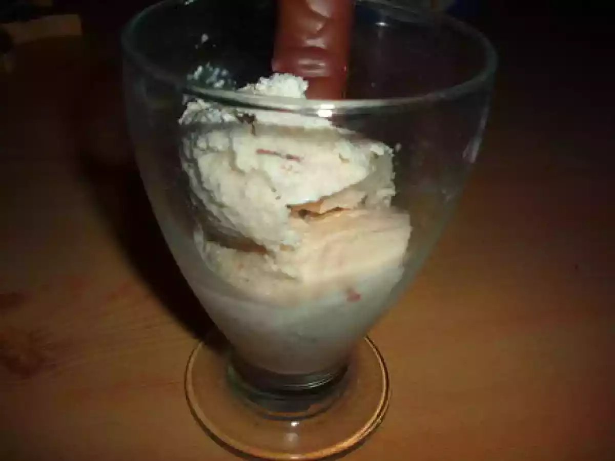 Glace vanille aux éclats de Twix